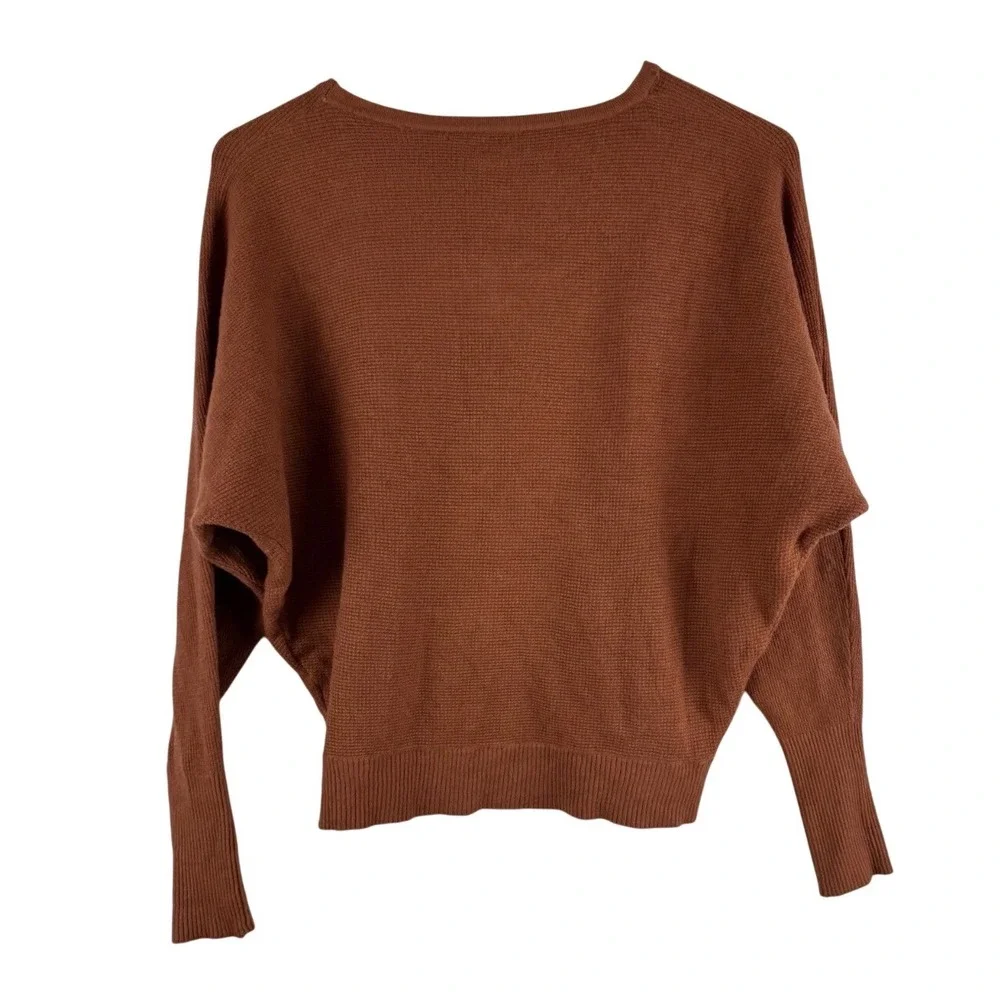 T Tahari Batwing Sweater Womens Medium Rust Orange Textured Dolman Knit Pullover